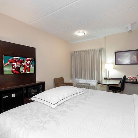 Red Roof Inn Plus+ Jacksonville - Southpoint Exterior foto