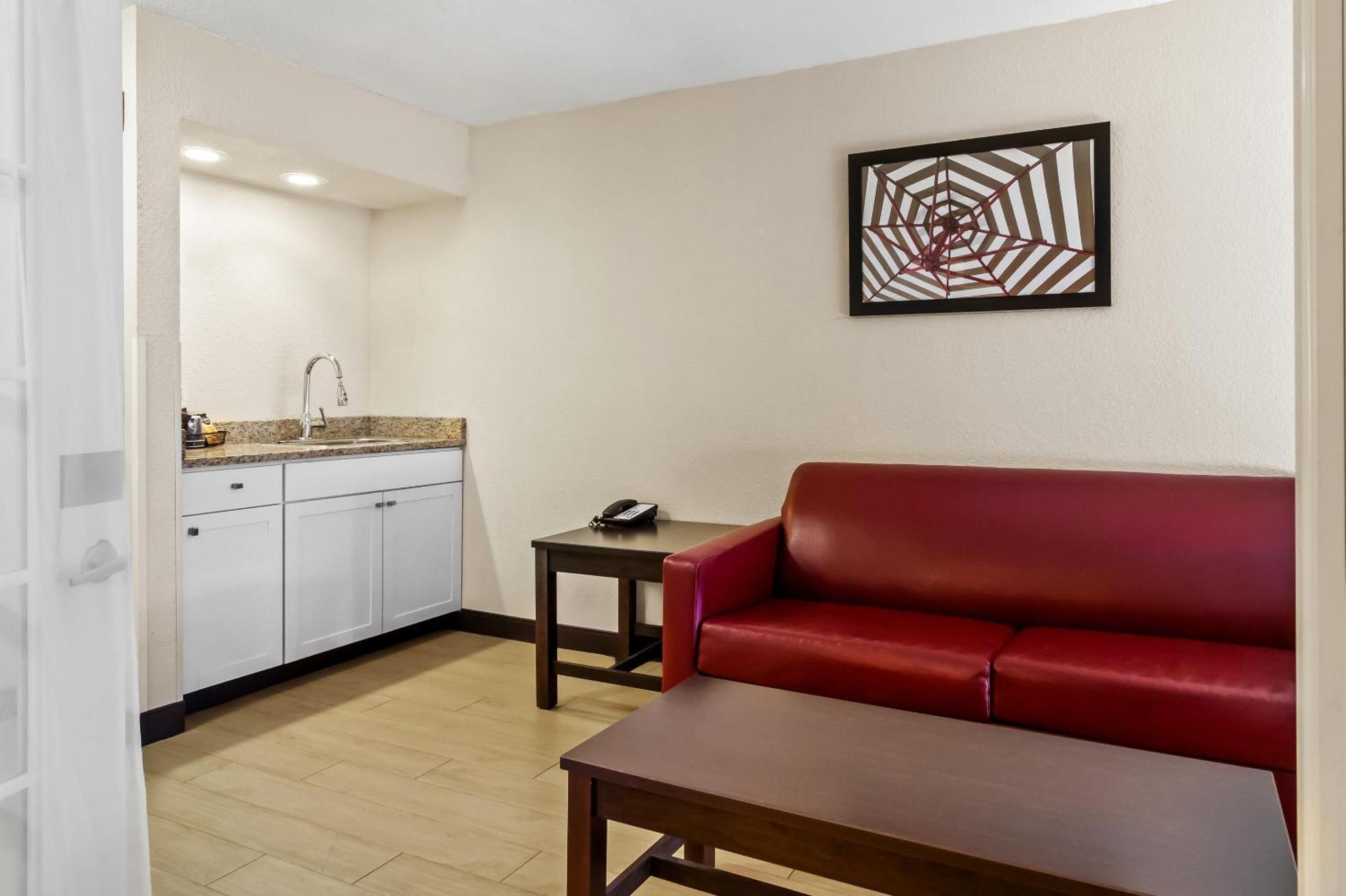 Red Roof Inn Plus+ Jacksonville - Southpoint Exterior foto
