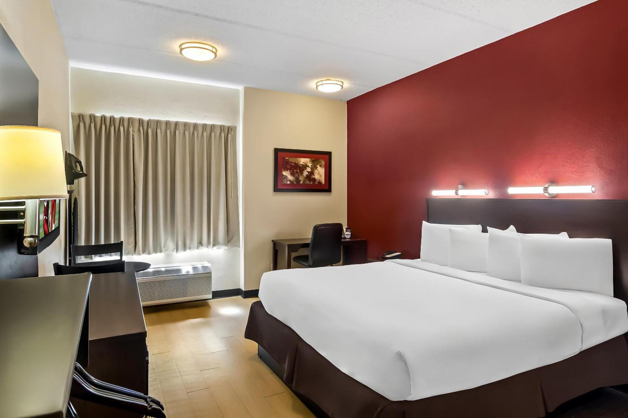 Red Roof Inn Plus+ Jacksonville - Southpoint Exterior foto
