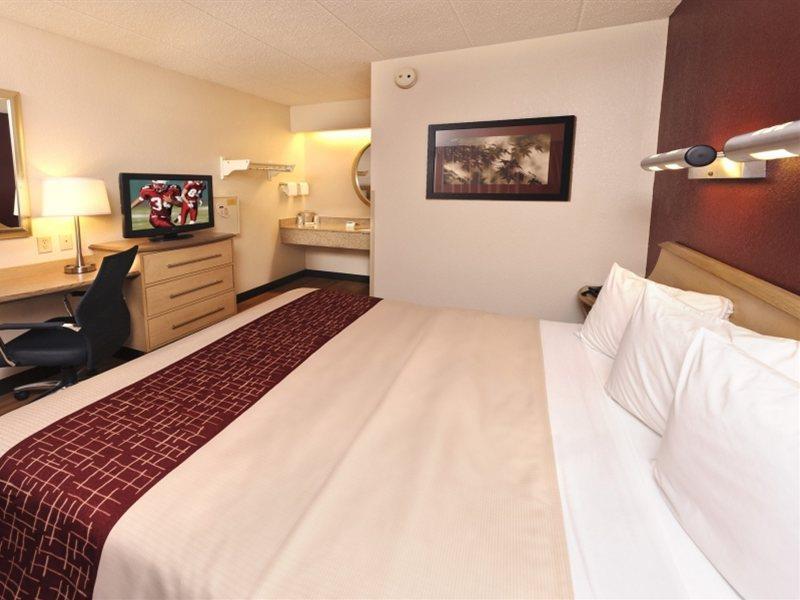Red Roof Inn Plus+ Jacksonville - Southpoint Exterior foto